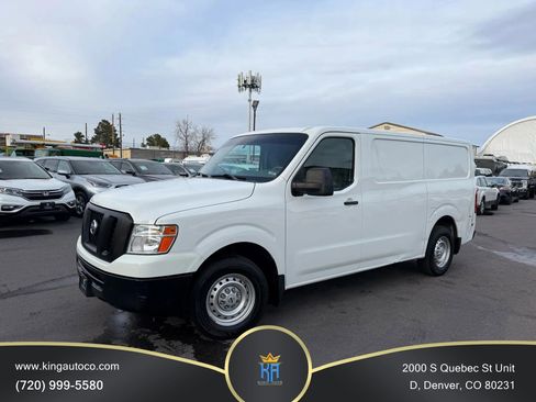 Used 2021 Nissan NV 2500 S image 1
