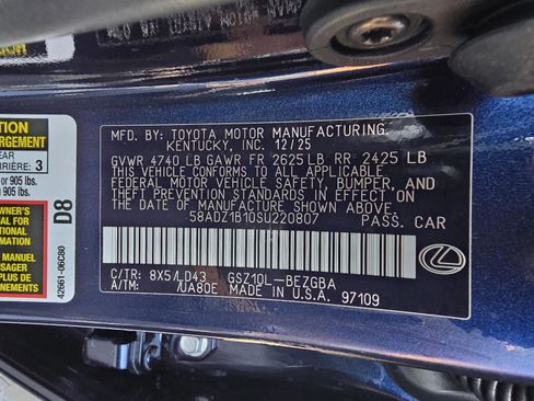 New 2025 Lexus ES 350 w/ Premium Package image 32