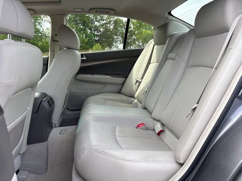 Used 2013 INFINITI G37 Journey w/ Premium Pkg RWD image 12