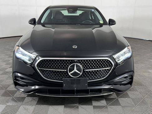 Used 2026 Mercedes-Benz E 350 4MATIC Sedan image 25