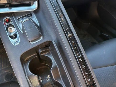 Used 2021 Chevrolet Corvette Stingray Preferred Conv w/ Z51 Performance Package image 23