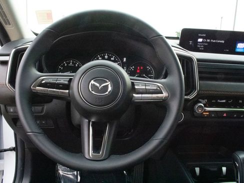 Used 2025 MAZDA CX-50 AWD 2.5 S w/ Premium Plus Pkg image 12