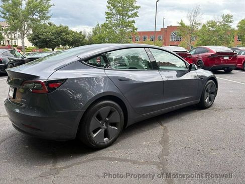 Used 2022 Tesla Model 3 Long Range AWD/4WD image 8