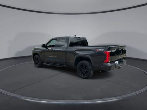 Used 2022 Toyota Tundra SR5 AWD/4WD image 6
