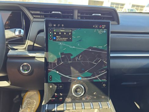 Used 2026 GMC Terrain Elevation AWD/4WD image 25