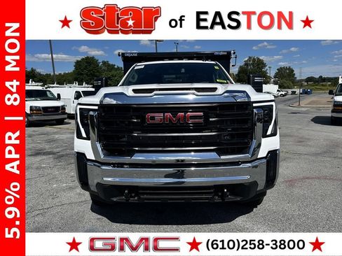 New 2025 GMC Sierra 3500 Pro w/ Convenience Package image 4
