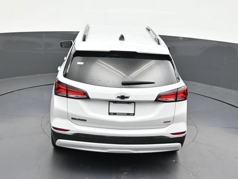 Used 2023 Chevrolet Equinox RS FWD image 19