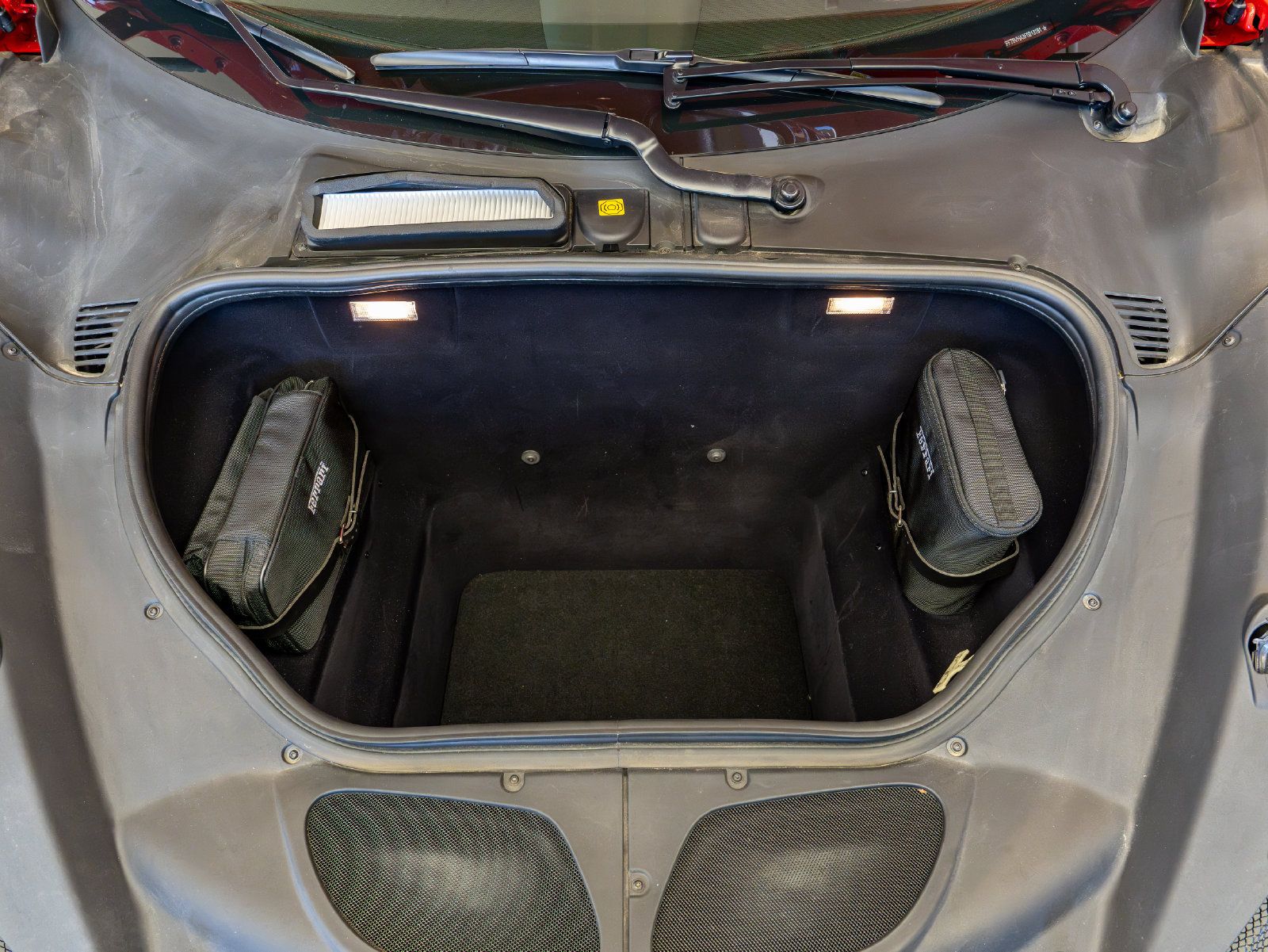 Used 2015 Ferrari 458 Speciale A RWD image 22