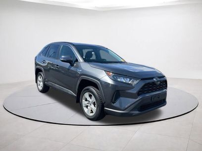 Used 2020 Toyota RAV4 LE w/ All Weather Liner Package