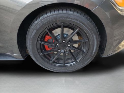 Used 2017 Ford Mustang Coupe image 30