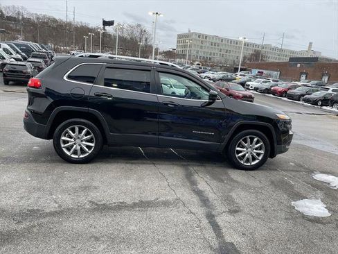 Certified 2018 Jeep Cherokee Limited image 7