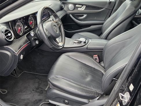 Used 2018 Mercedes-Benz E 300 image 10