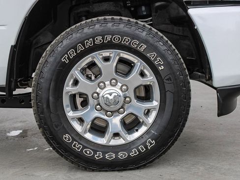 Used 2024 RAM 2500 Laramie AWD/4WD image 11