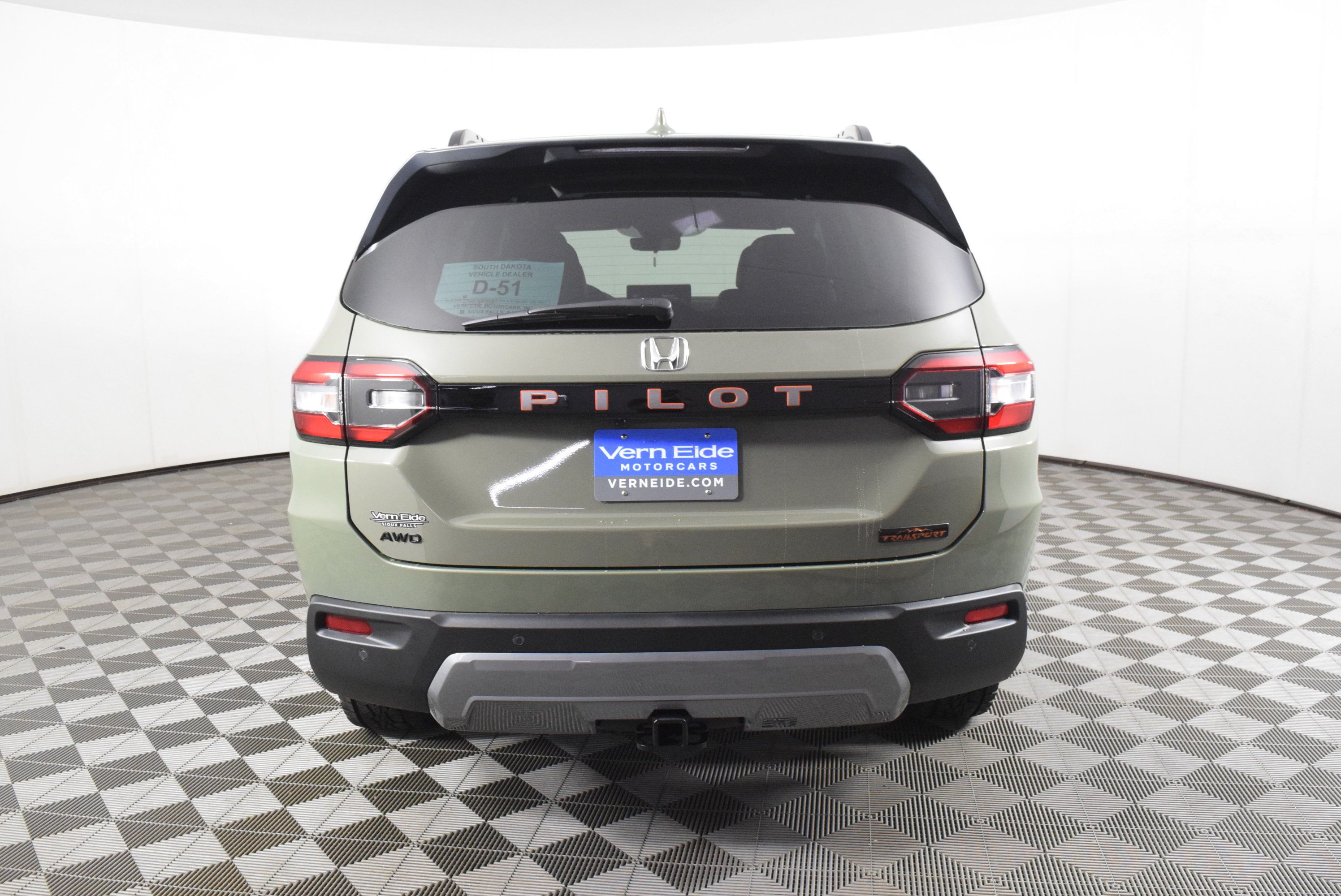 New 2026 Honda Pilot TrailSport image 7