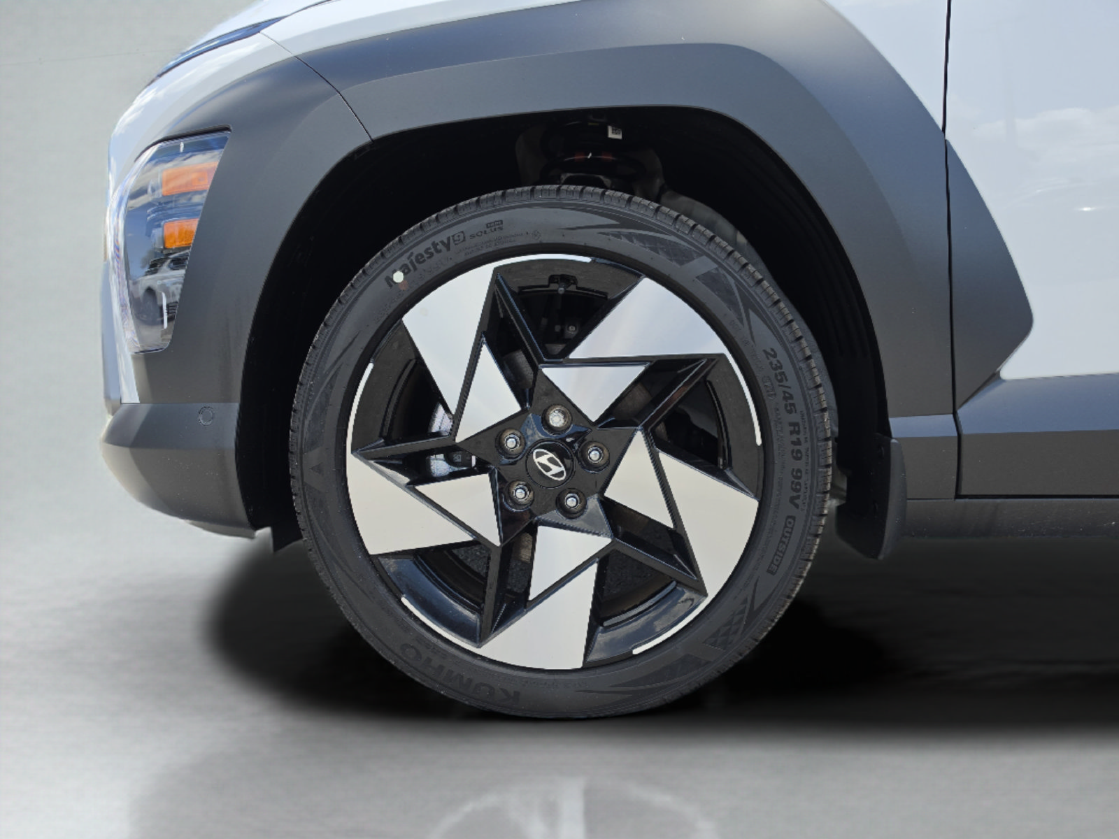 New 2026 Hyundai Kona Limited FWD image 40