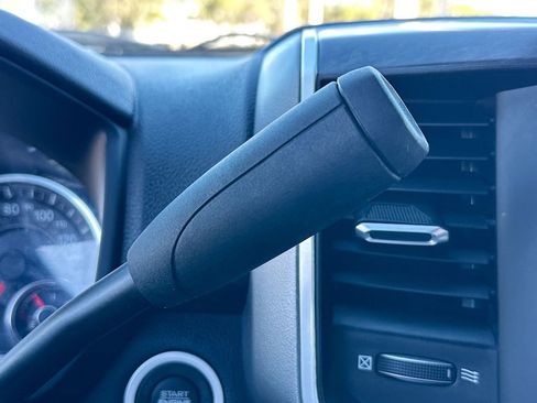 Used 2024 RAM 2500 Big Horn image 17