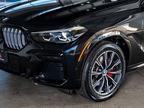 Used 2023 BMW X6 xDrive40i w/ M Sport Package image 12