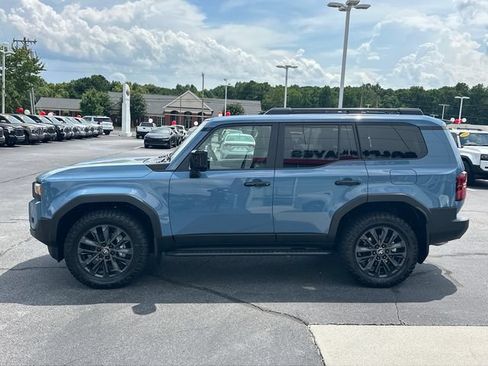 Used 2026 Toyota Land Cruiser w/ Premium Package AWD/4WD image 6
