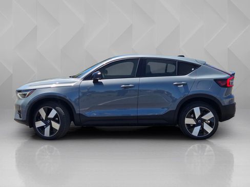 Certified 2023 Volvo C40 P8 Recharge Ultimate w/ Protection Package Premier AWD/4WD image 3
