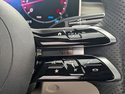 Certified 2024 Mercedes-Benz CLE 300 4MATIC Cabriolet image 13