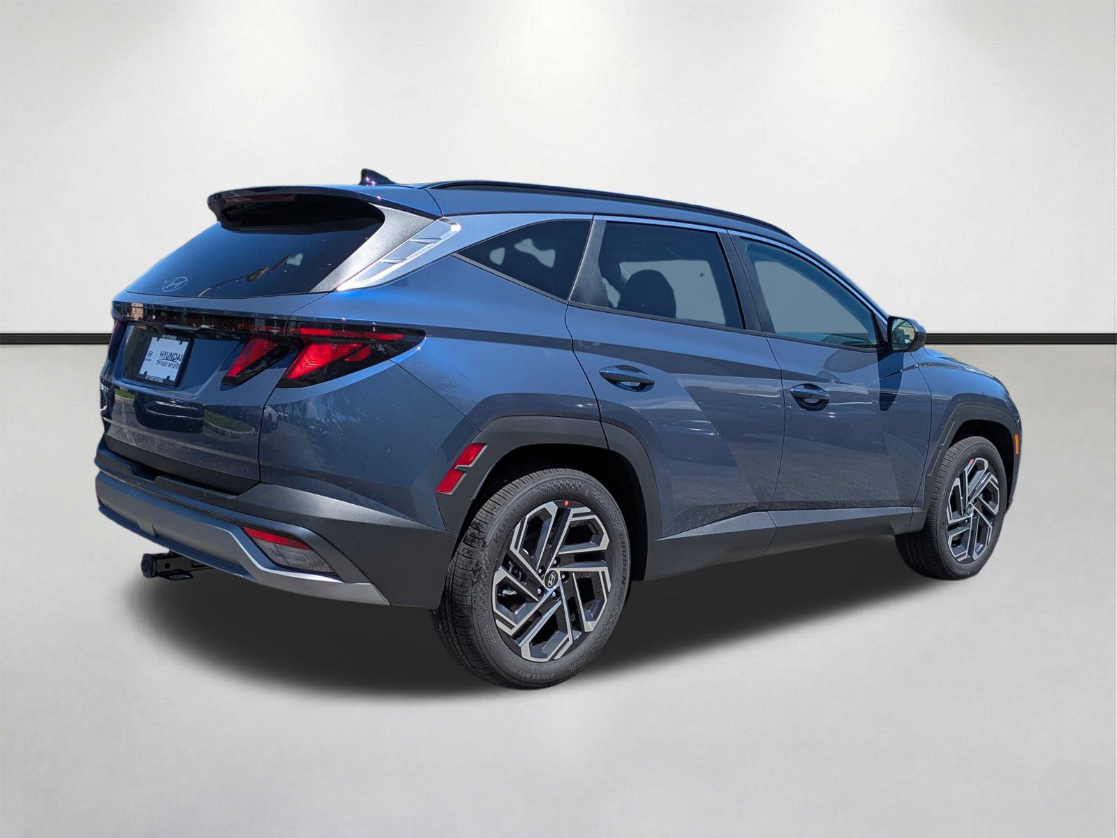 New 2026 Hyundai Tucson SEL Plus w/ Tow & Go Package FWD image 5