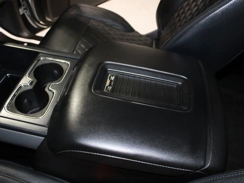 Used 2018 Chevrolet Silverado 1500 LT w/ All Star Edition image 36