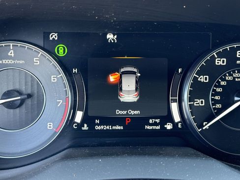 Used 2023 Acura RDX AWD w/ Technology Package image 7