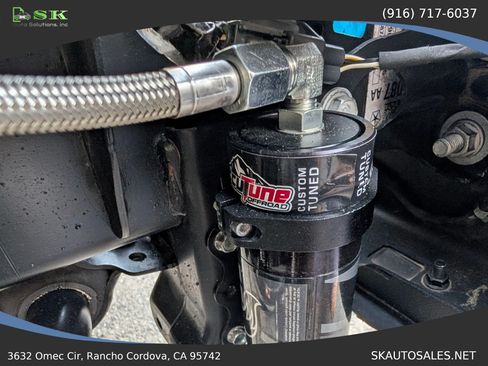 Used 2018 Jeep Wrangler Unlimited Rubicon AWD/4WD image 17