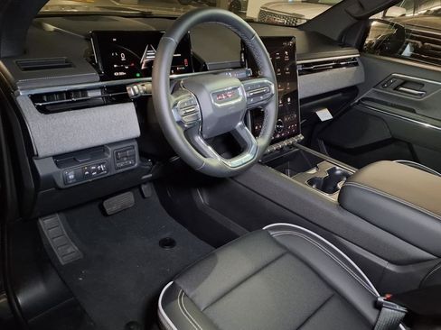 Used 2026 GMC Sierra EV Elevation image 12