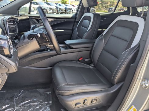 Certified 2024 Chevrolet Blazer EV LT AWD/4WD image 15