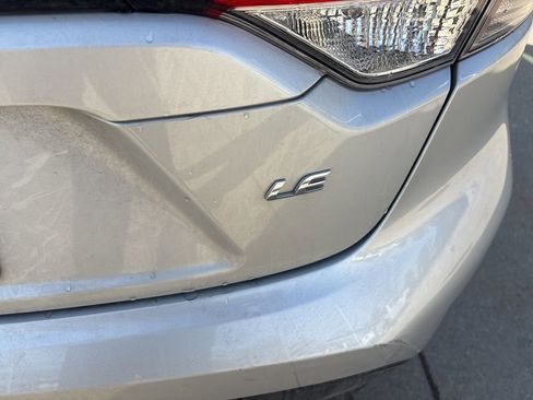 Used 2025 Toyota Corolla LE image 18