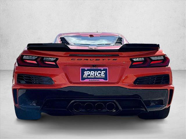Used 2025 Chevrolet Corvette Z06 w/ Stealth Interior Trim Package RWD image 4