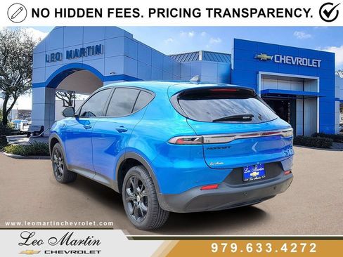Used 2024 Dodge Hornet GT w/ GT Blacktop Package AWD/4WD image 4