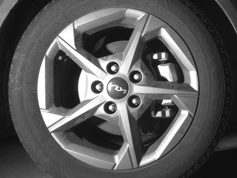 Used 2025 Kia K4 FWD image 13