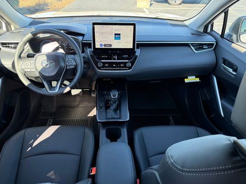 New 2026 Toyota Corolla Cross XLE image 34