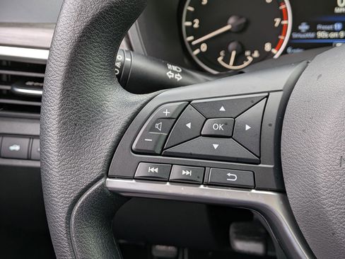 New 2025 Nissan Altima 2.5 SV image 16