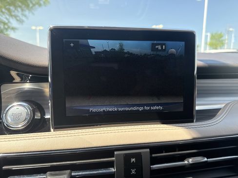Used 2022 Lincoln Corsair AWD w/ Equipment Group 101A image 23