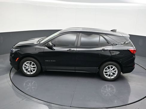Used 2024 Chevrolet Equinox LS image 16