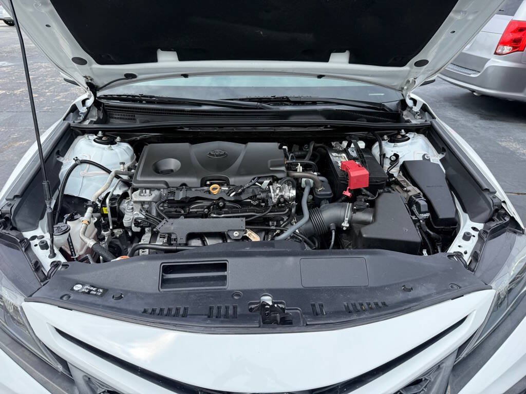 Used 2021 Toyota Camry SE FWD image 28