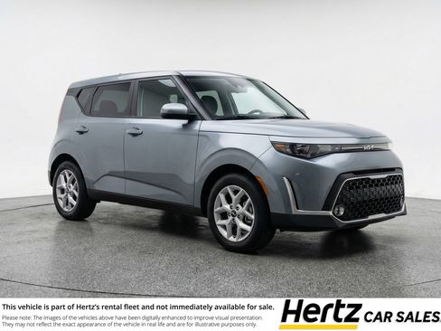 Used 2025 Kia Soul LX w/ LX Technology Package image 1