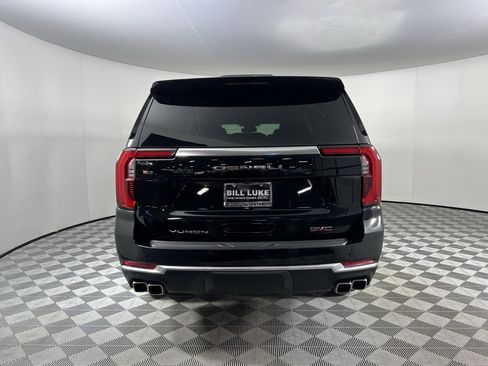 Used 2025 GMC Yukon XL Denali image 8