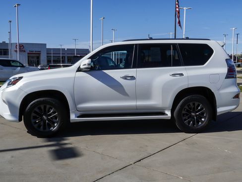 Used 2021 Lexus GX 460 Premium w/ Premium Plus Package AWD/4WD image 5