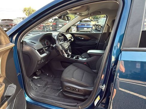 Used 2021 GMC Terrain SLE w/ Driver Convenience Package AWD/4WD image 10