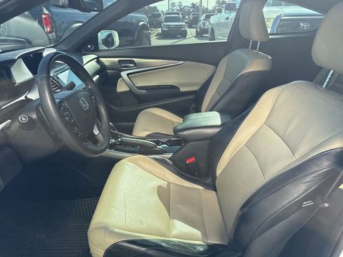 Used 2016 Honda Accord Touring image 9