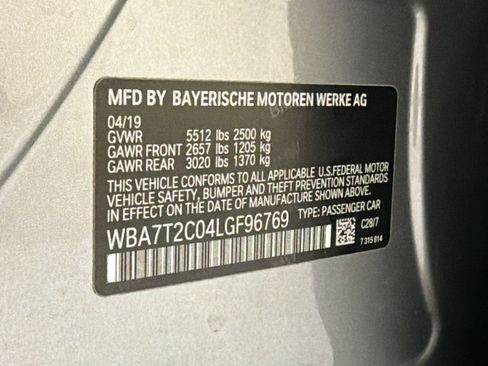 Used 2020 BMW 740i w/ M Sport Package RWD image 19