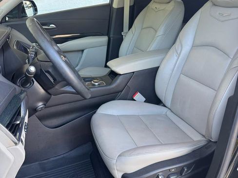 Used 2019 Cadillac XT4 Premium Luxury AWD/4WD image 11