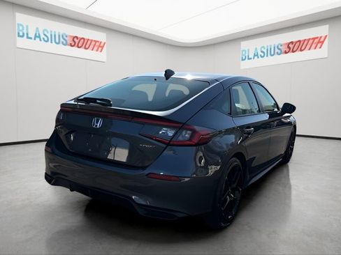 Used 2025 Honda Civic Sport image 3