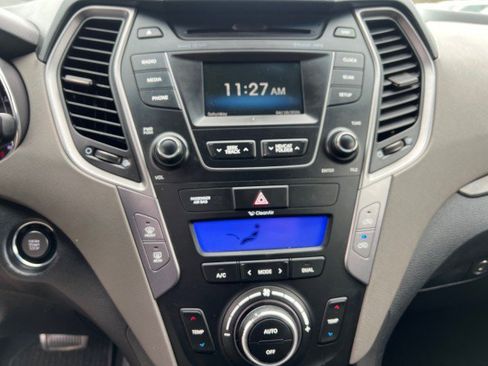 Used 2013 Hyundai Santa Fe Sport image 18