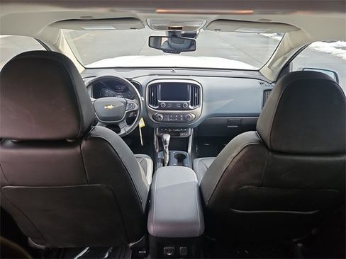 Used 2022 Chevrolet Colorado Z71 w/ Safety Package image 18