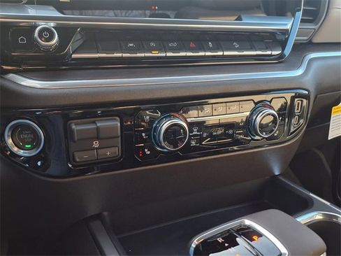 New 2026 GMC Sierra 1500 SLT w/ SLT Premium Package image 8